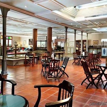 Ξενοδοχείο Armada Pera 4*