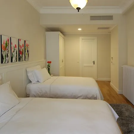 Hotel Armada Pera 4*