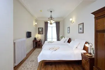 Armada Pera Provincia di Istanbul