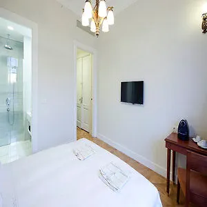 Armada Pera מלון 4*