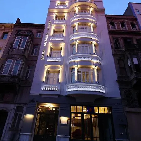 Hotel Armada Pera 4*